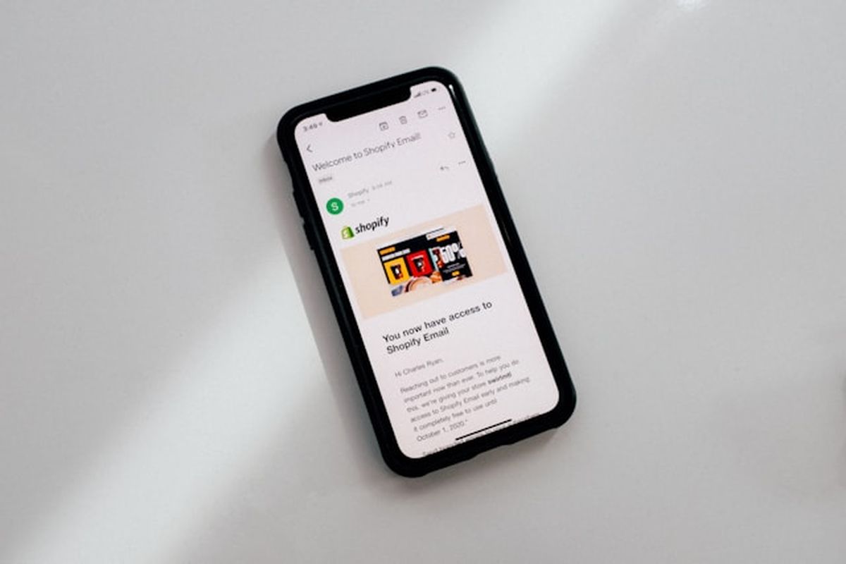 e-mail, subjek e-mail, Pentingnya subjek e-mail, Subjek e-mail, pentingnya subjek e-mail, Kenapa Subjek E-mail Penting? Begini Penjelasannya