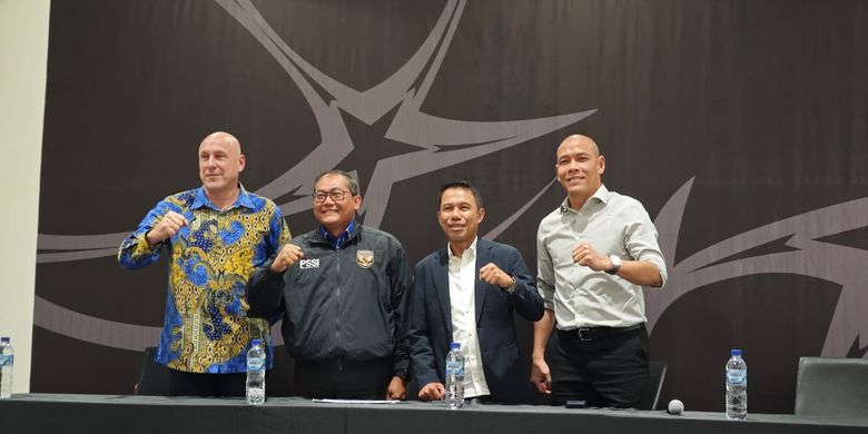 Nova Arianto, Timnas, PSSI, Sumardji, Alexander Zwiers, Yunus Nusi, Timnas U20 Indonesia, Timnas U20, timnas u20, alexander zwiers, Target Nova Arianto Usai Ditunjuk Jadi Pelatih Timnas U20 Indonesia