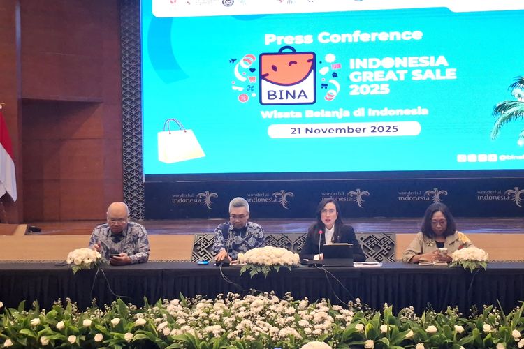 turis asing, BINA Indonesia Great Sale, bina indonesia great sale, diskon untuk turis asing, Tunjukkan Paspor, Turis Asing Dapat Diskon 11 Persen di Great Sale 2025, Dorong ekosistem pariwisata dan ritel, Diskon 20–80 persen, tambahan 11 persen untuk Wisman, Belanja jadi motivasi wisata penting, Gerakkan wisata nusantara