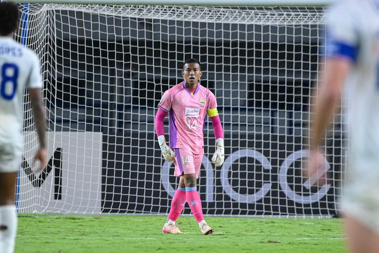 Teja Paku Alam, Super League, Liga Indonesia, Persib Bandung, Tak Masuk Timnas, Teja Paku Alam Justru Samai Rekor Cleansheet Liga Indonesia
