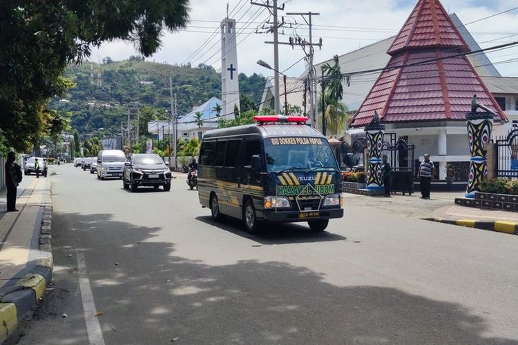 kecelakaan, pidana, ambulans, membuntuti ambulans, Risiko Membuntuti Ambulans: Bahaya Kecelakaan hingga Jerat Pidana
