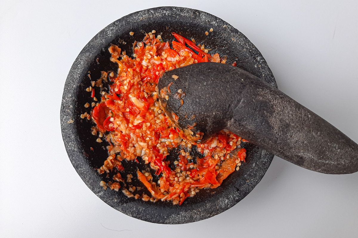 sambal bawang enak, cara membuat sambal bawang, Cara membuat sambal bawang, resep sambal bawang enak, sambal bawang simple, resep sambal bawang rumahan, resep sambal bawang tanpa tomat, Cara Membuat Sambal Bawang Enak Tanpa Tomat