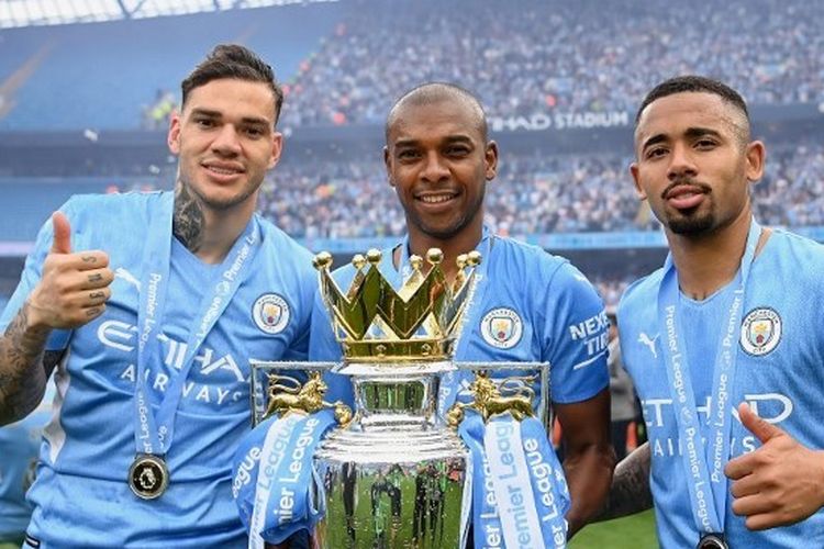 Athletico Paranaense, Fernandinho, sepak bola, Manchester City, timnas Brasil, Copa America, Liga Inggris, Timnas Brasil, Man City, copa america, manchester city, Eks Gelandang Man City dan Timnas Brasil Fernandinho Pensiun dari Sepak Bola
