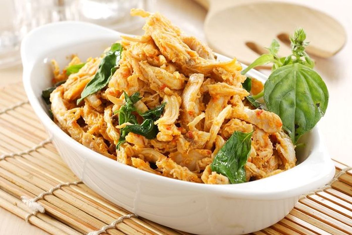 ayam suwir, kemangi, Resep Ayam Suwir Masak Kemangi, Sedap Aromanya dan Meresap Bumbunya