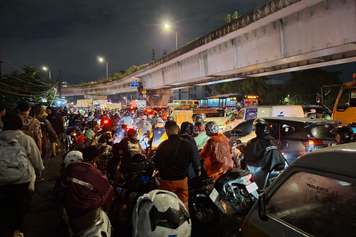 banjir, terendam banjir, CVT Motor Matik Terendam Banjir, Apa Dampaknya?