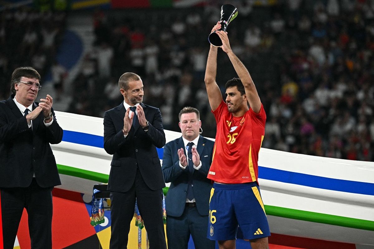Rodri, Gelandang Manchester City, Piala Dunia 2026, Rodri Santai Meski Spanyol Dijagokan Juara Piala Dunia 2026