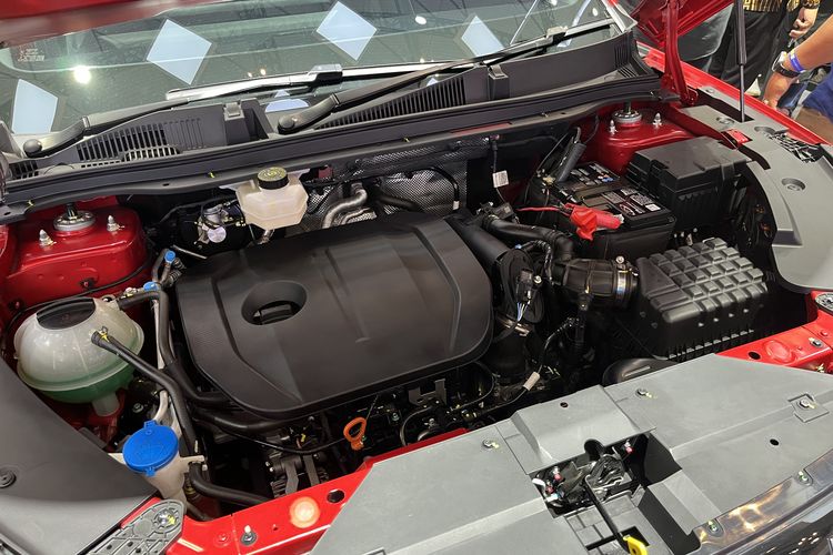 SUV kompak, Chery C5, Hyundai Creta N Line, GIIAS 2025, chery c5, Chery C5 vs Hyundai Creta N Line: Duel SUV Kompak Turbo di GIIAS 2025, Chery C5 dan Hyundai Creta N Line Menawarkan Performa Menarik, Performa Mesin Chery C5, Daya Saing Hyundai Creta N Line, Catatan Performa: Siapa yang Tercepat?, Kesimpulan: Pilihan di Tangan Anda