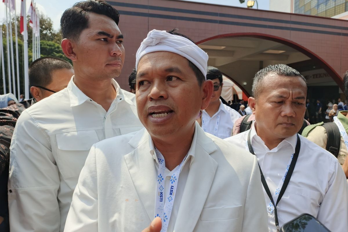 Dedi Mulyadi, gubernur jawa barat, rombel 50 siswa, rombel 50 siswa Dedi Mulyadi, dedi mulyadi digugat rombel 50 siswa, Dedi Mulyadi Tanggapi Santai Gugatan 8 Organisasi Sekolah Swasta: Kami Hadapi