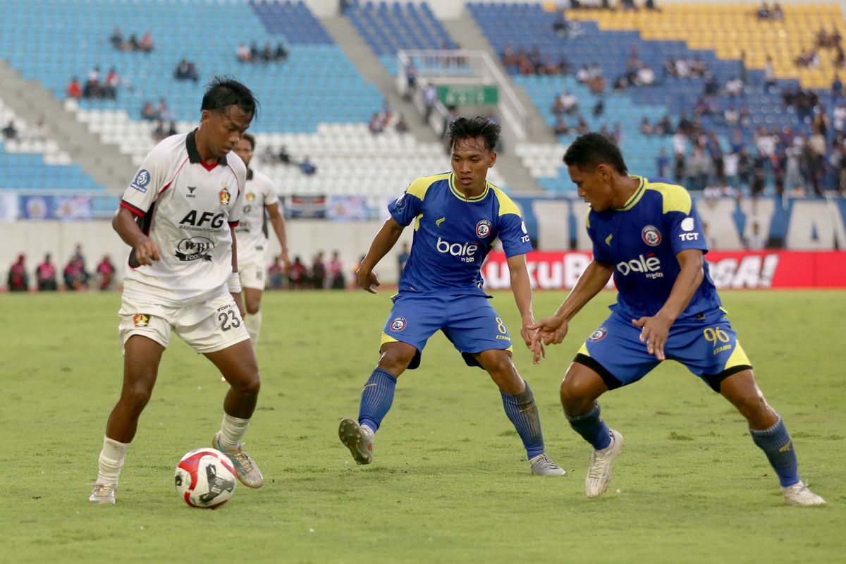Super League, Persik, Arema FC, Persik vs Arema FC, Marcos Reina, Telmo Castanheira, Persik Vs Arema FC: Tanpa Suporter, Motivasi Ekstra Telmo Castanheira untuk Menang