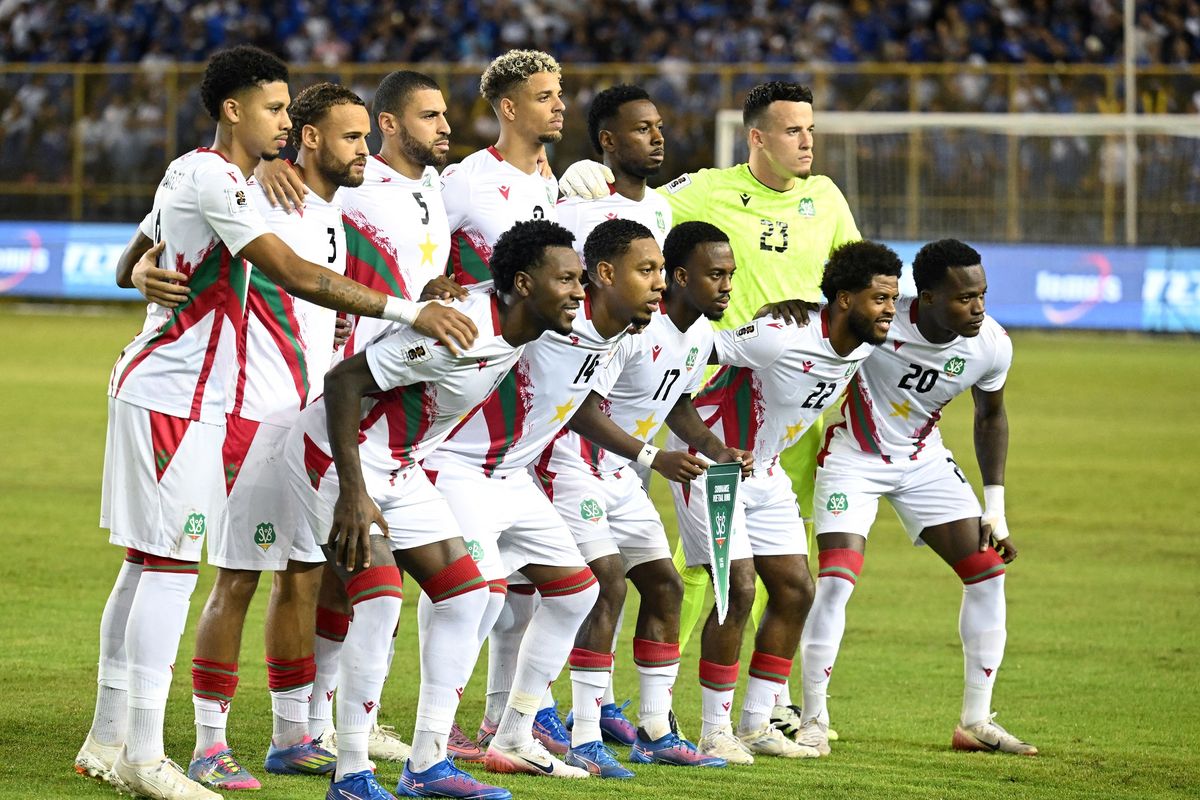 Henk ten Cate, PSSI, Dirtek PSSI, Suriname, timnas Suriname, Piala Dunia 2026, Eks Kandidat Dirtek PSSI Resmi Tangani Suriname dan Buru Piala Dunia 2026
