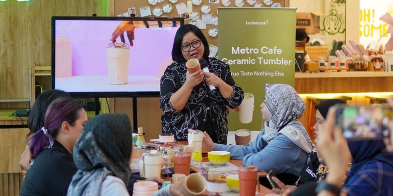 Tumbler, lapisan ceramic coating, ceramic coating, Keunggulan Tumbler dengan Ceramic Coating untuk Minuman Berasa