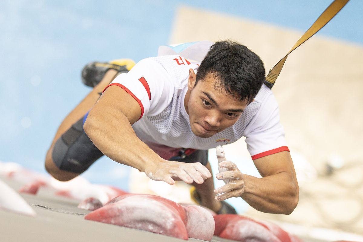 panjat tebing, Veddriq Leonardo, Kiromal Katibin, kiromal katibin panjat tebing, Atlet Indonesia Kiromal Katibin Tempati Ranking 1 Dunia Panjat Tebing