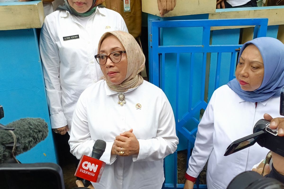 Jakarta, Menteri PPPA, ledakan SMAN 72 Jakarta, SMAN 72, Menteri PPPA Angkat Bicara Soal Ledakan SMAN 72 Jakarta: Sekolah Harus Aman bagi Anak, Kementerian PPPA Lakukan Koordinasi dan Pendampingan Psikologis, Pemulihan Psikologis Jadi Fokus Utama, Tak Ada Toleransi terhadap Ancaman dan Perundungan, Kronologi Ledakan di SMA 72 Jakarta, Kondisi Terkini Para Korban