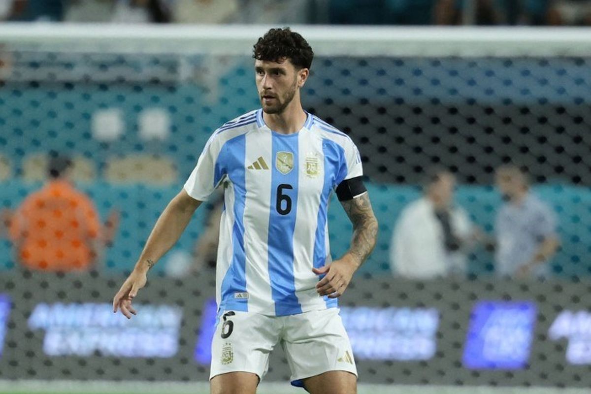 Marcos Senesi, bursa transfer, Juventus, Roma, Bournemouth, Roma dan Juventus Kejar Bek Premier League