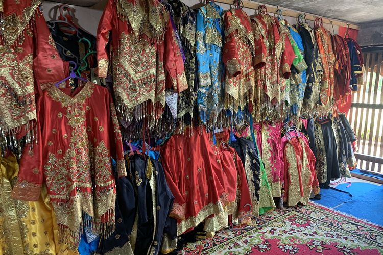 Harga tiket masuk Istano Basa Pagaruyung, Tempat Wisata di Sumatera Barat, istano basa pagaruyung sejarah, istano basa pagaruyung foto, istano basa pagaruyung adalah, harga tiket masuk istano basa pagaruyung, Harga Tiket Masuk Istano Basa Pagaruyung dan Aktivitas Wisatanya