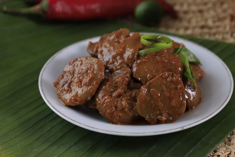 semur jengkol, Semur Jengkol, cara masak jengkol biar tidak bau, semur jengkol pedas, Cara Masak Semur Jengkol Empuk dan Tidak Bau ala Warteg, 1. Pilih jengkol yang tua, 2. Rebus jengkol cukup lama untuk mengurangi bau, 3. Geprek jengkol agar bumbu lebih meresap, 4. Gunakan rempah dalam jumlah banyak, 5. Masak dengan api kecil dalam waktu lama