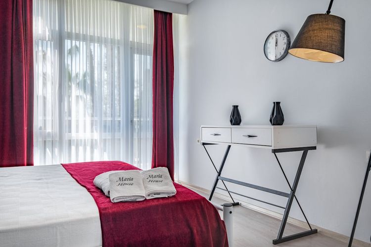 kamar hotel, double bed, kasur hotel, twin bed, kamar tidur hotel, Apa Perbedaan Twin Bed dan Double Bed? Pahami Sebelum Pesan Kamar Hotel, Single bed, Twin bed, Double bed, Hollywood bed