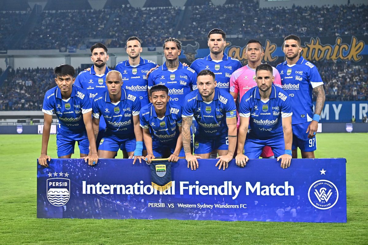 Persib, Bojan Hodak, Super League 2025-2026, Semen Padang, Western Sydney Wanderers, Persib Bandung, ACL 2, persib vs western sydney wanderers, Pelatih Persib Sudah Punya Kerangka Tim Usai Eksodus Pilar Juara