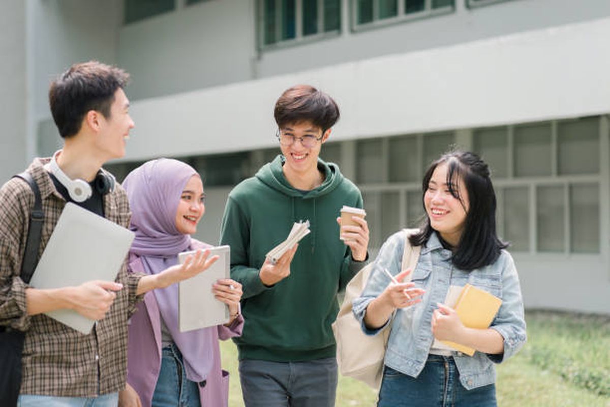 kampus swasta terbaik, perguruan tinggi swasta, kampus swasta terbaik di yogyakarta, qs asia university rankings 2025, kampus swasta terbaik di jawa tengah, kampus swasta terbaik di jogja 2025, kampus swasta terbaik di jawa tengah 2025, kampus swsta, 10 Kampus Swasta Terbaik di Yogyakarta dan Jateng Versi QS AUR 2025, Ini Profilnya, 1. Universitas Islam Indonesia, 2. Universitas Muhammadiyah Yogyakarta, 3. Universitas Atma Jaya Yogyakarta, 4. Universitas Muhammadiyah Surakarta, 5. Universitas Ahmad Dahlan, 6. Universitas Sanata Dharma, 7. Universitas Kristen Satya Wacana, 8. Universitas Katolik Soegijapranata, 9. Universitas Dian Nuswantoro, 10. Universitas Islam Sultan Agung