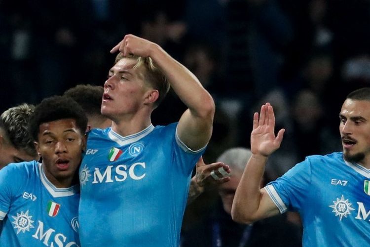 Napoli, Piala Super Italia, Bologna, Napoli Juara Super Coppa Italiana, Rasmus Hojlund Sindir Man United?