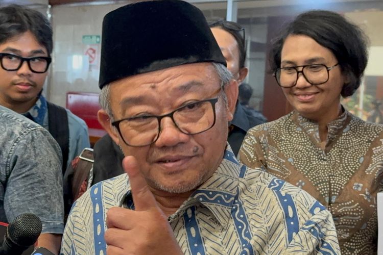 Bahasa Indonesia, Bahasa dan Sastra Indonesia, pelajaran bahasa indonesia, Mendikdasmen, Abdul mu ti, Alasan Abdul Mu'ti Usul Nama Pelajaran Bahasa Indonesia Diubah Jadi Bahasa dan Sastra Indonesia