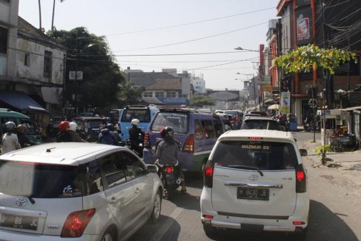Bandung, arus lalu lintas, closed circuit television, Jawa Barat, Daftar Link CCTV Bandung Raya untuk Pantau Lalu Lintas Liburan Nataru 2025/2026