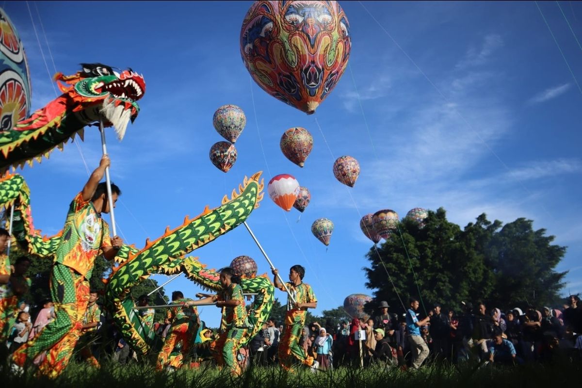 Festival Balon Udara Wonosobo, Wisata Jawa Tengah, Wisata Wonosobo, festival balon udara wonosobo, pemkab wonosobo, Pemkab Wonosobo Buka Opsi Turis bisa Naik Balon Udara