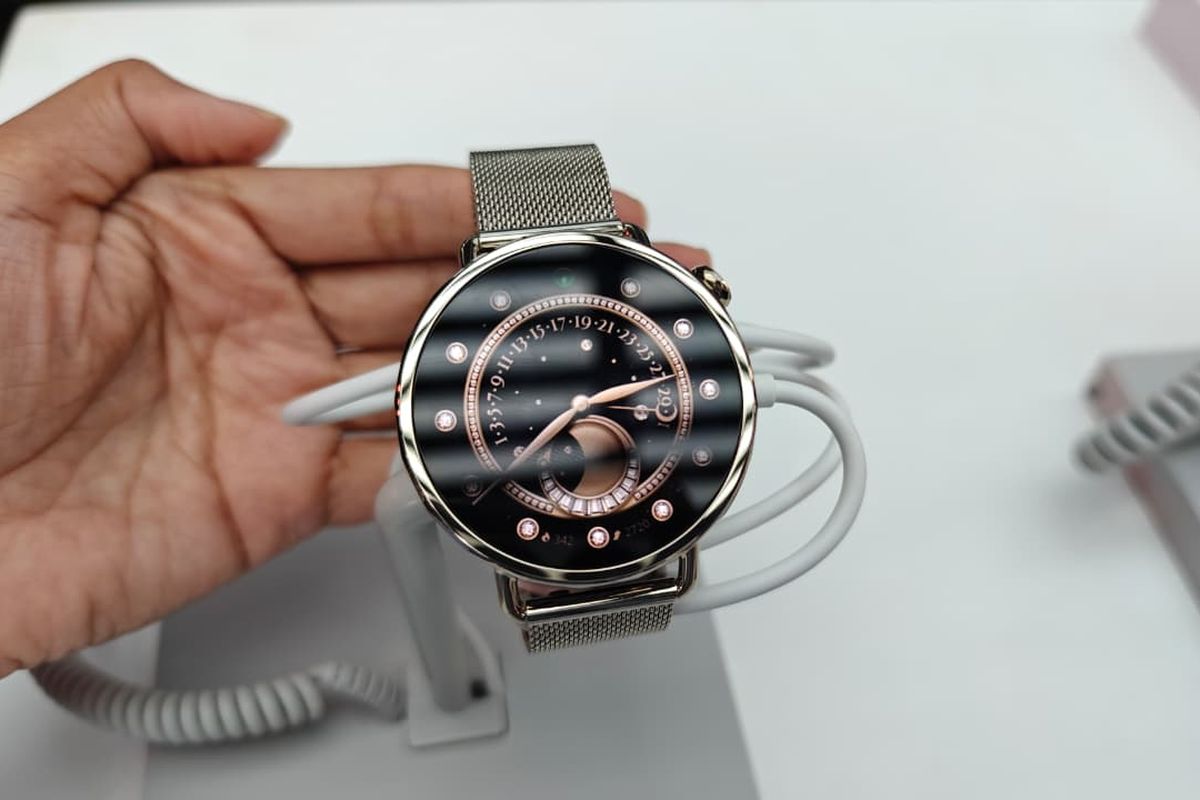 Xiaomi, smartwatch, Xiaomi Watch S4 41mm, Harga Xiaomi Watch S4 41 mm, Spesifikasi Xiaomi Watch S4 41 mm, Smartwatch Xiaomi Watch S4 41mm Rilis di Indonesia, Lebih Ringkas Harga mulai Rp 2 Jutaan