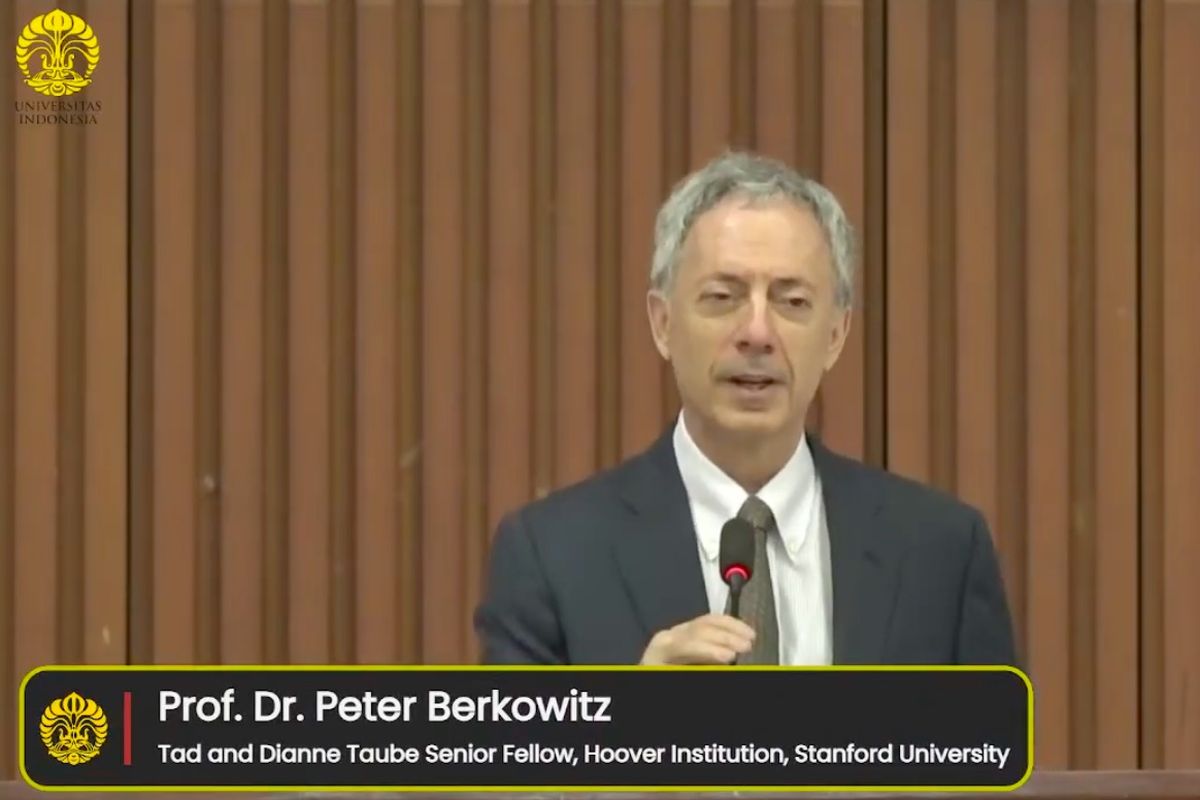 Israel, Palestina, Stanford University, universitas indonesia, peter berkowitz, akademisi pro-israel, siapa peter berkowitz, UI Tuai Kritik Warganet Usai Undang Peter Berkowitz, Akademisi Pro-Israel Jadi Pembicara Utama