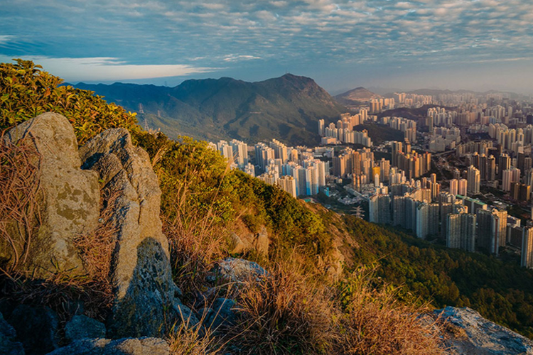 9 Rekomendasi Wisata Alam di Hong Kong, Bersepeda hingga Naik Gunung, 1. Go Park Aqua, 2. Sai Kung, 3. Sharp Island, 4. Hong Kong UNESCO Global Geopark, 5. Tai Mo Shan, 6. Cheung Chau , 7. Saiyuen Camping Adventure Park, Cheung Chau Island, 8. Plover Cove Country Park, 9. Braemar Hill