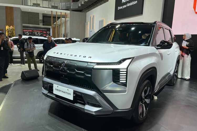 inden, Mitsubishi, Destinator, Xforce, Unit Terbatas, Destinator dan Xforce Edisi 55 Tahun Masih Inden