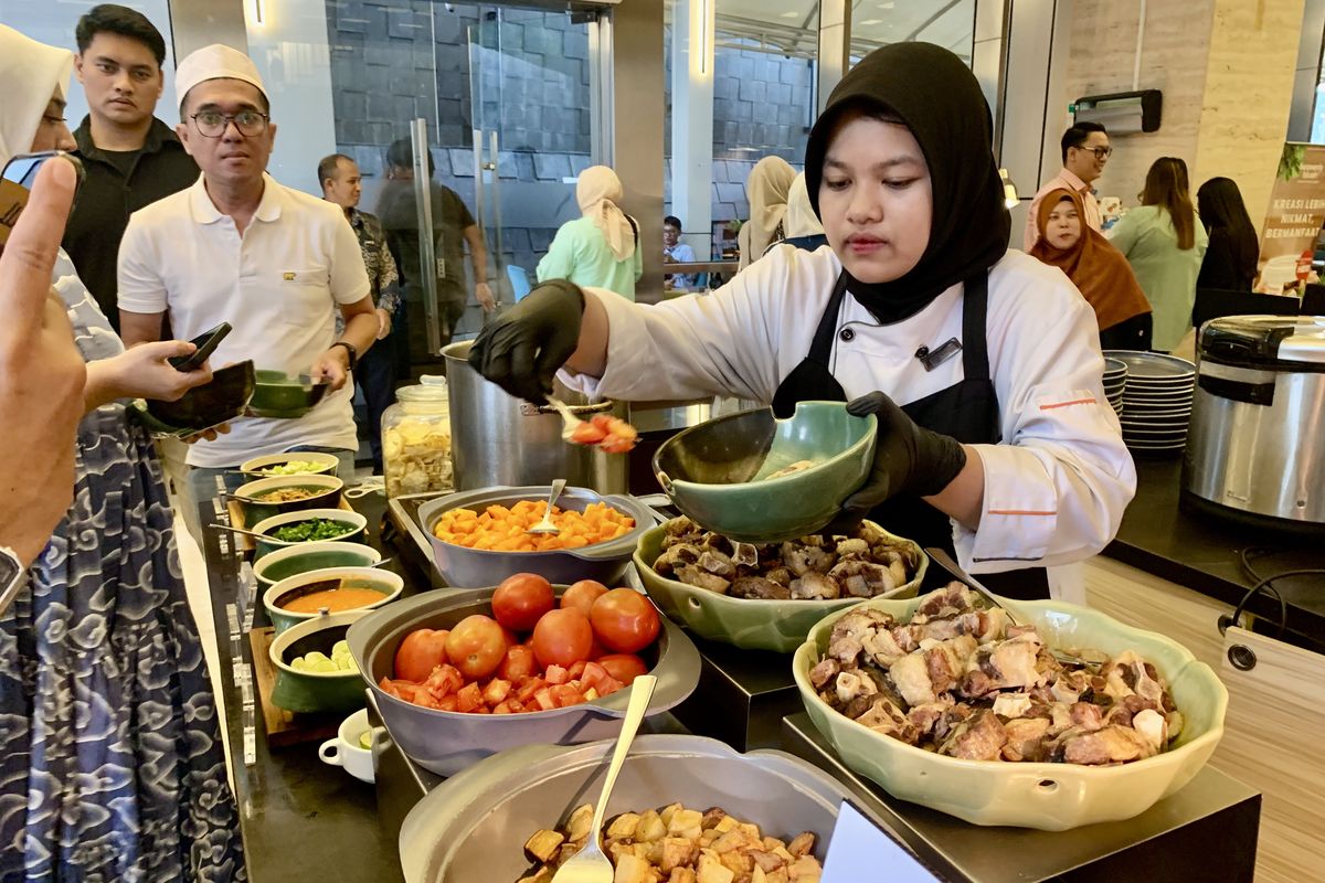 pesan makanan di luar menu restoran hotel, Bolehkah Pesan Makanan di Luar Menu Restoran Hotel?