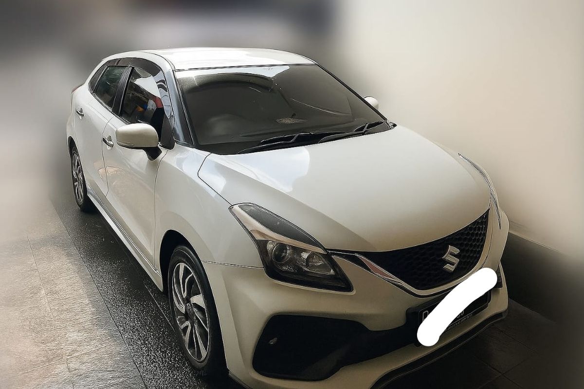 perawatan mudah, mobil hatchback, Suzuki Baleno, konsumsi bahan bakar irit, Pengalaman Pelihara Suzuki Baleno 2021 Setelah 52.000 Km, Pengalaman Positif Pemilik Suzuki Baleno 1.4 AT 2021, Performa dan Kenyamanan yang Layak Dipertimbangkan, Kelebihan Suzuki Baleno 2021, Kekurangan Suzuki Baleno 2021