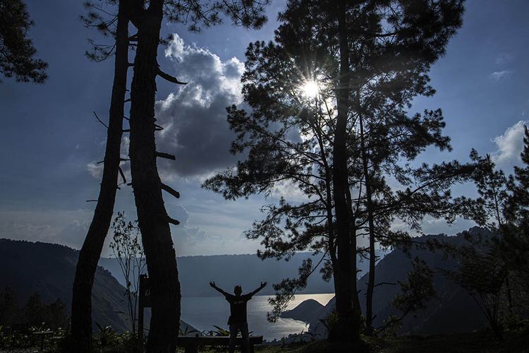 UNESCO, Wisata Danau Toba, geopark toba, geopark kaldera toba unesco, geopark toba unesco, lake toba geopark, Kenapa Geopark Kaldera Toba Dapat Kartu Kuning UNESCO? Ini Penjelasan Kemenpar