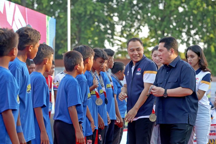 Surabaya, timnas Indonesia, Piala Presiden 2025, Menteri Pemuda dan Olahraga Erick Thohir, Erick Thohir Sebut Piala Presiden U12 dan U15 Ajang Penting bagi Generasi Muda
