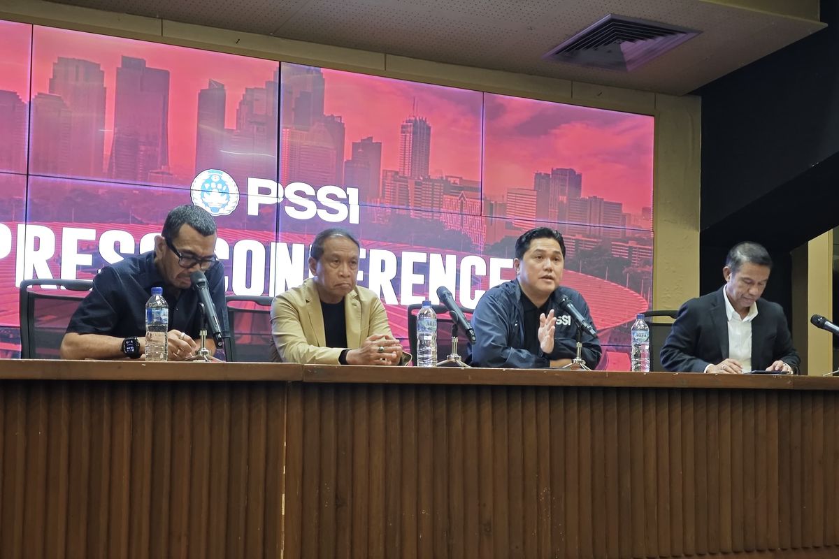 pssi, Indra Sjafri, SEA Games, erick thohir, Erick Thohir, Ketua Umum PSSI, timnas indonesia, SEA Games 2025, ketum PSSI Erick Thohir, Erick Thohir Bahas Penunjukan Pelatih Timnas Indonesia untuk SEA Games 2025