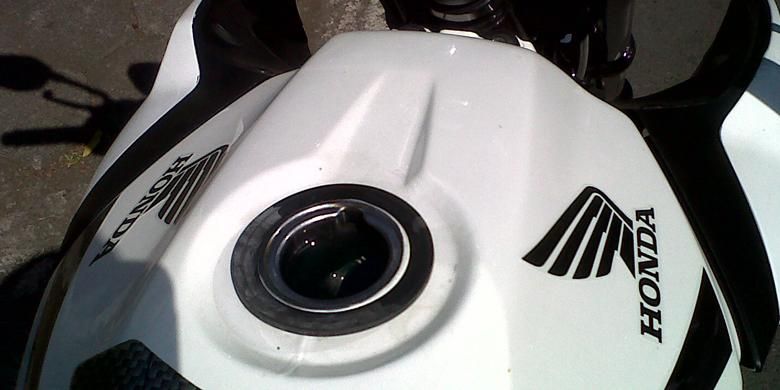 Sony Susmana, sony susmana, isi bensin, keselamatan berkendara, prosedur aman SPBU, Hindari Bahaya Ini Saat Isi Bensin di SPBU