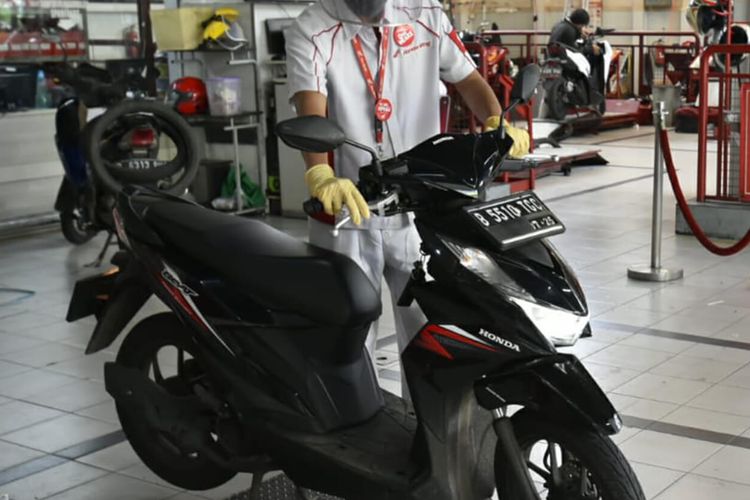 sepeda motor, motor, gas motor matik, Jarak Main Throttle Gas Motor yang Dianjurkan Pabrikan