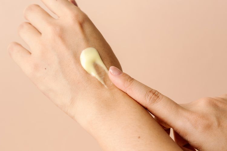 kunyit, Manfaat kunyit, From This Island, serum, kesehatan kulit, From This island Manfaatkan Kunyit Jadi Skincare, Bantu Mencerahkan Kulit dan Anti-Aging