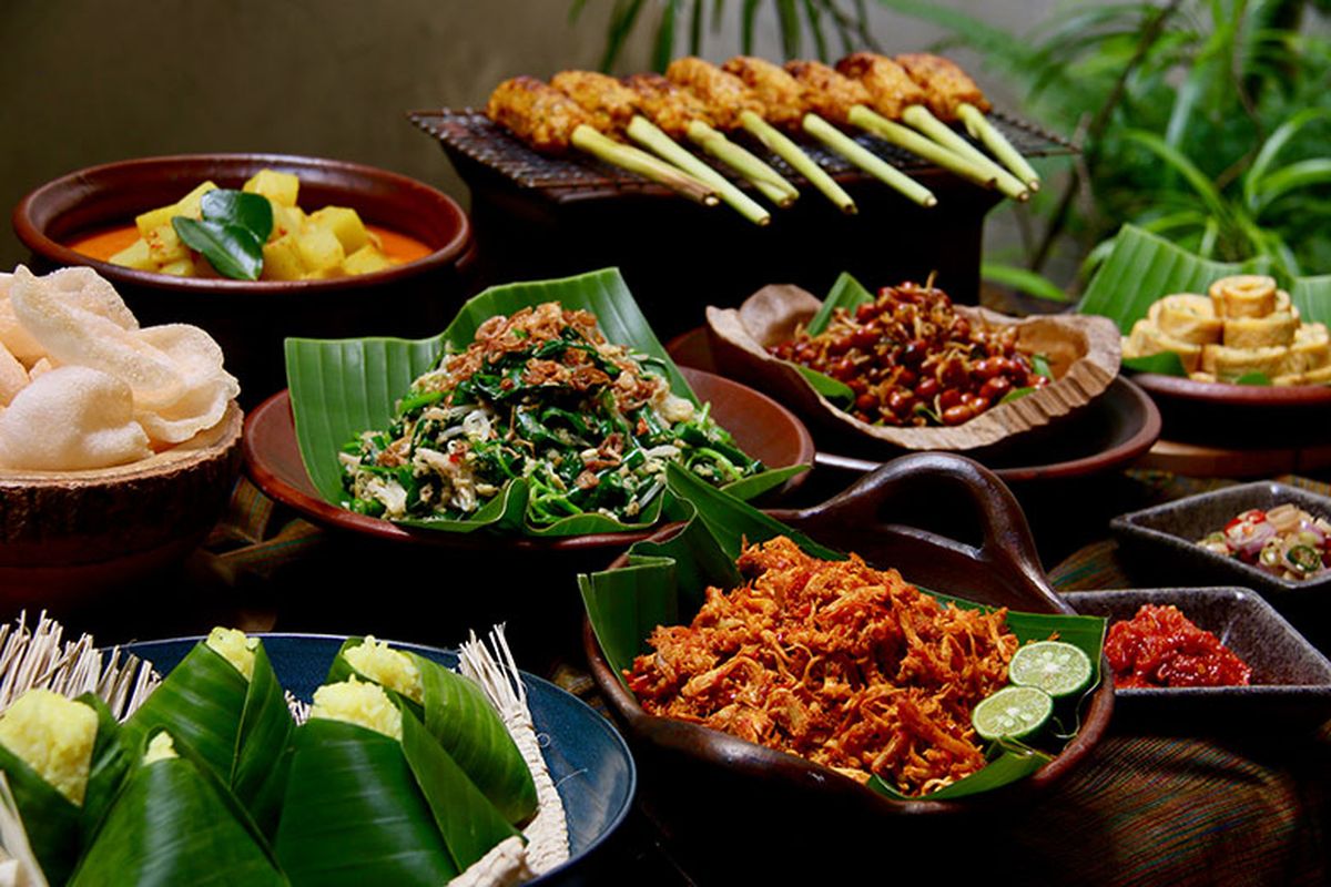 pakar, masakan Indonesia, definisi, Perlukah Masakan Indonesia Didefinisikan?, Masakan Indonesia sebagai Imajinasi Kolektif, Ekologi, Budaya, dan Teknik Memasak, Jejak Sejarah: Masakan, Bukan Sekadar Makanan, Risiko Melupakan Sejarah, Merumuskan Tanpa Menyingkirkan