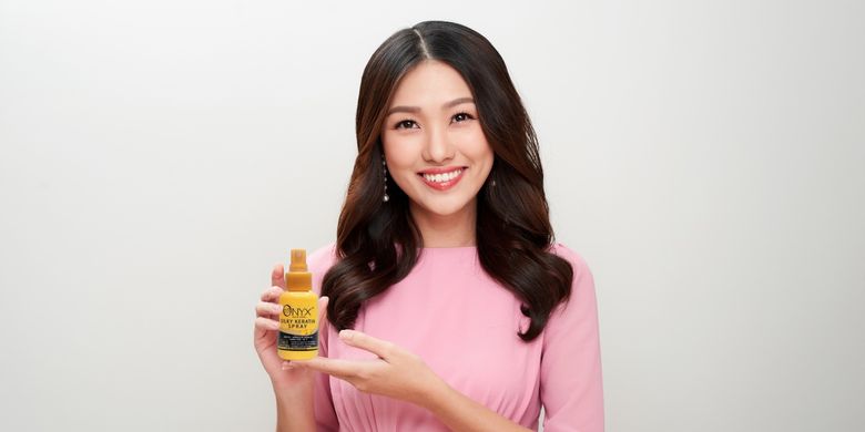 keratin rambut, keratin semprot, rambut susah diatur, Menjinakkan Rambut Sulit Diatur dengan Produk Mengandung Keratin