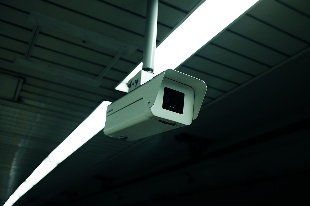 CCTV, Pemkot Surabaya, pajak usaha, bapenda surabaya, Apkrindo Jatim, penerimaan asli daerah, PAD Turun, Pemkot Surabaya Pantau Usaha dengan CCTV, Apkrindo Jatim Terima dengan Syarat