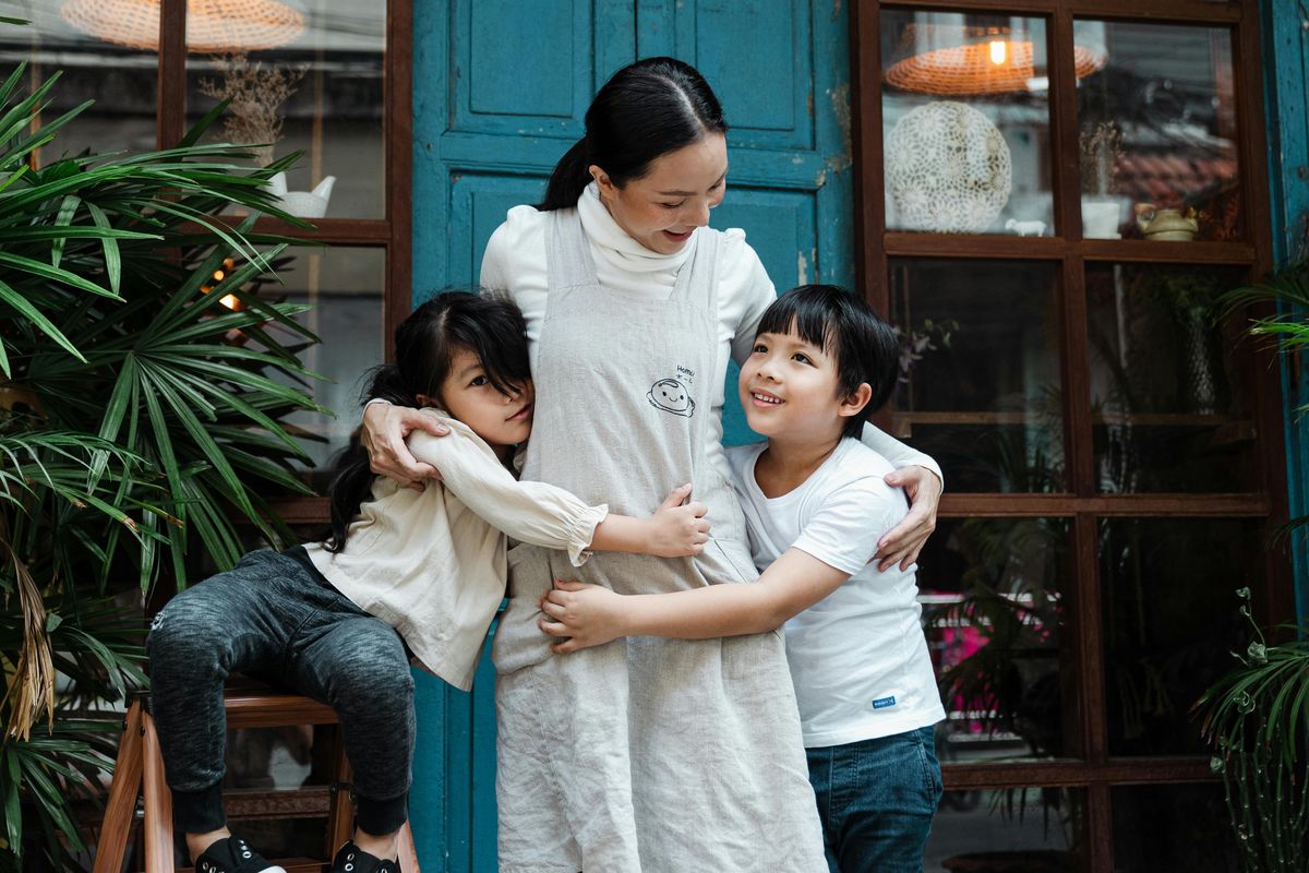 fatherless, tanpa ayah, tumbuh kembang anak, peran ayah dalam keluarga, Keluarga Fatherless: Karena Pilihan atau Karena Sistem?