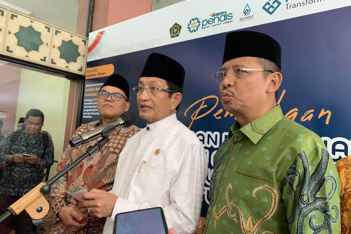 nasaruddin umar, Kemenag, Kementerian Agama, kemenag guru honorer, Nasaruddin Umar Menteri Agama, Menag Nasaruddin Minta Maaf soal Pernyataan Guru, Tegaskan Komitmen Kesejahteraan