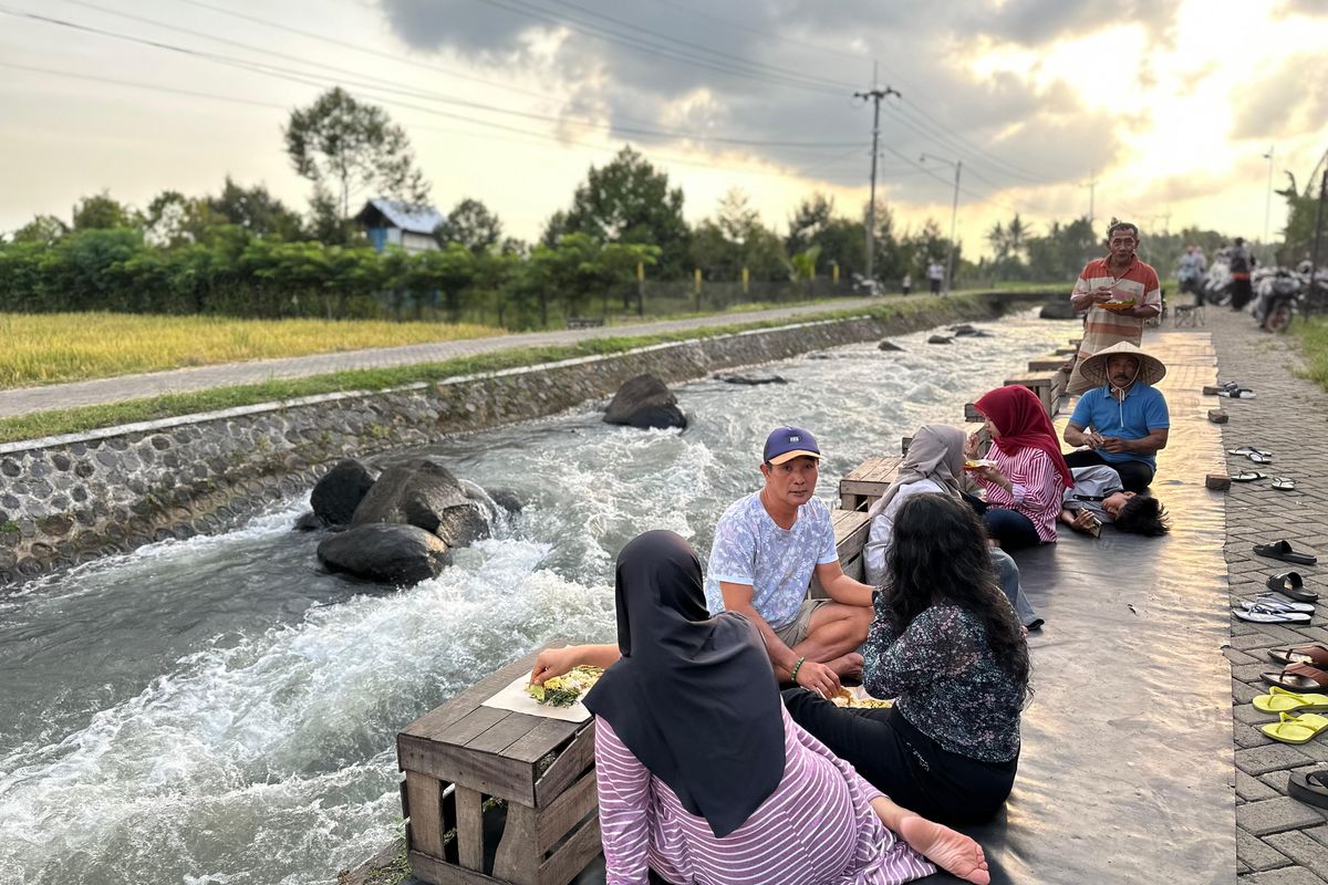 kopi, Banyuwangi, Senja, Kopi, dan Tubing Seru di Sumbergondo: Cara Menikmati Sore di Banyuwangi