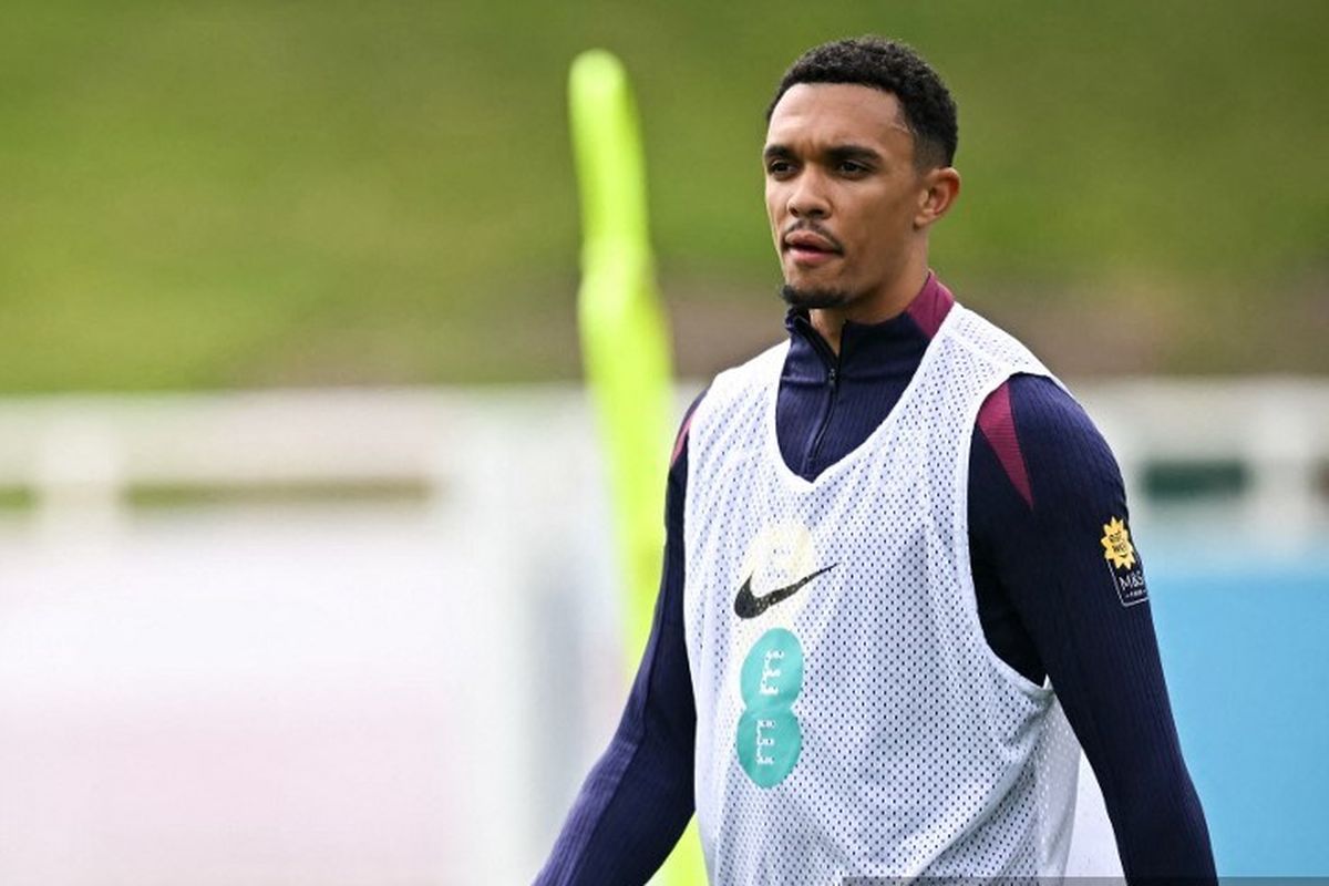 Real Madrid, Trent Alexander-Arnold, Marcelo, Liverpool, Piala Dunia Klub 2025, LaLiga, trent alexander-arnold, liverpool, LALIGA, real madrid, Ini Nomor Punggung Trent Alexander-Arnold di Real Madrid