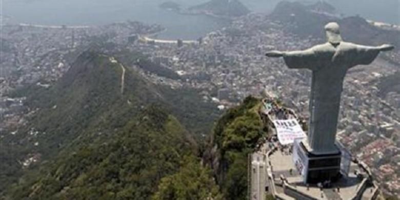 kota paling berwarna, Lisbon Jadi Kota Paling Berwarna di Dunia, Adakah dari Indonesia?