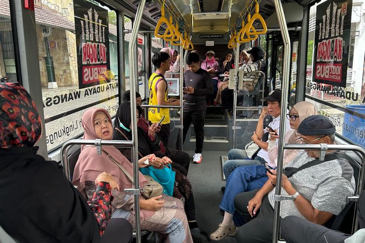elektrifikasi transportasi, Aturan Baru Pajak Mobil Listrik Percepat Elektrifikasi Angkutan Umum