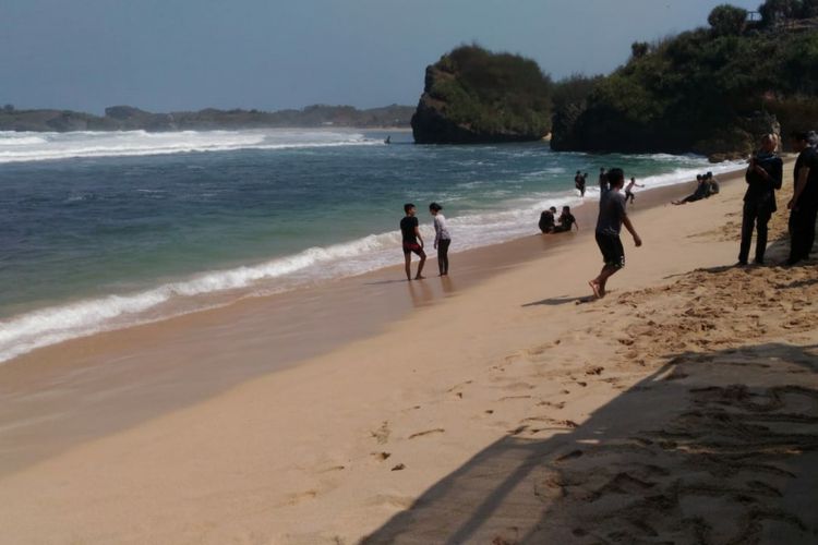 Waisak 2025, libur Waisak 2025, wisata yogyakarta, Wisata Gunungkidul, wisata jogja, okupansi hotel gunungkidul, Libur Waisak 2025, Kunjungan Turis dan Okupansi di Gunungkidul Naik