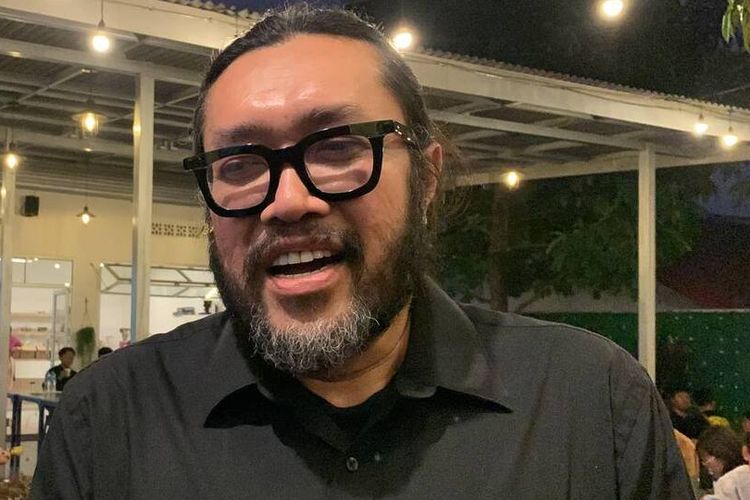 Dedi Mulyadi, Gubernur Jawa Barat, DPRD Jabar, Bank BJB, BUMD Jabar, holding bumd, Dedi Mulyadi Pangkas 41 BUMD Jadi 2 Holding: Yang Sehat Cukup Satu dan Multifungsi